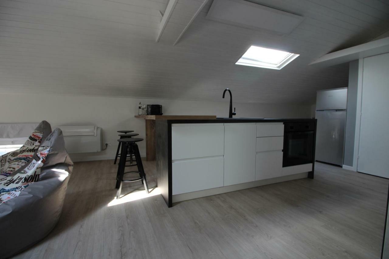 La Mansarda Di Juliette Apartment Десенцано дел Гарда Екстериор снимка